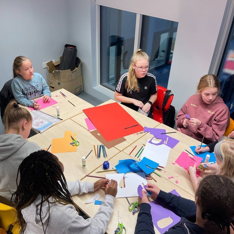 cb40f001-d051-4a82-adc9-579069d9428e