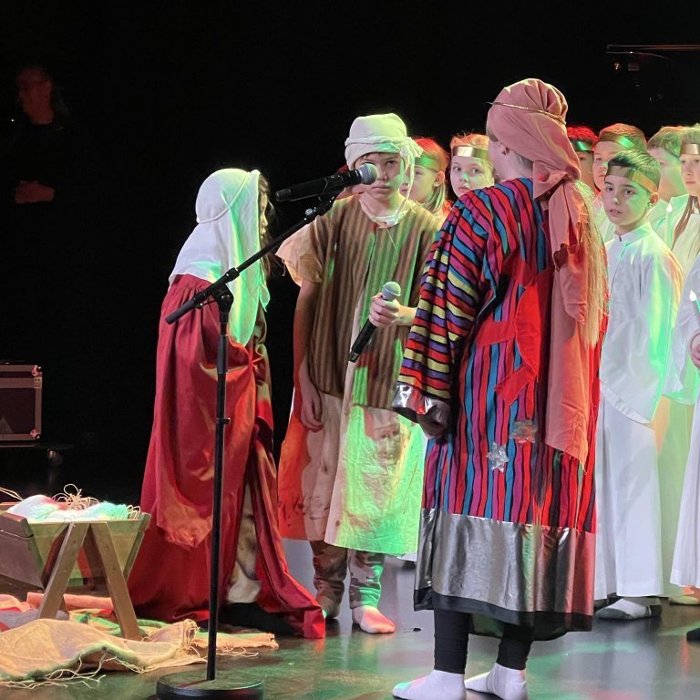 462574753_574404685381568_3223361178492097721_n