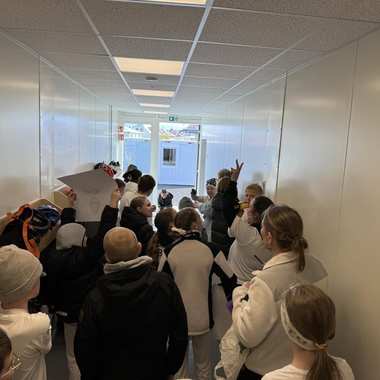 441185454_860265982613896_4346812251306660742_n