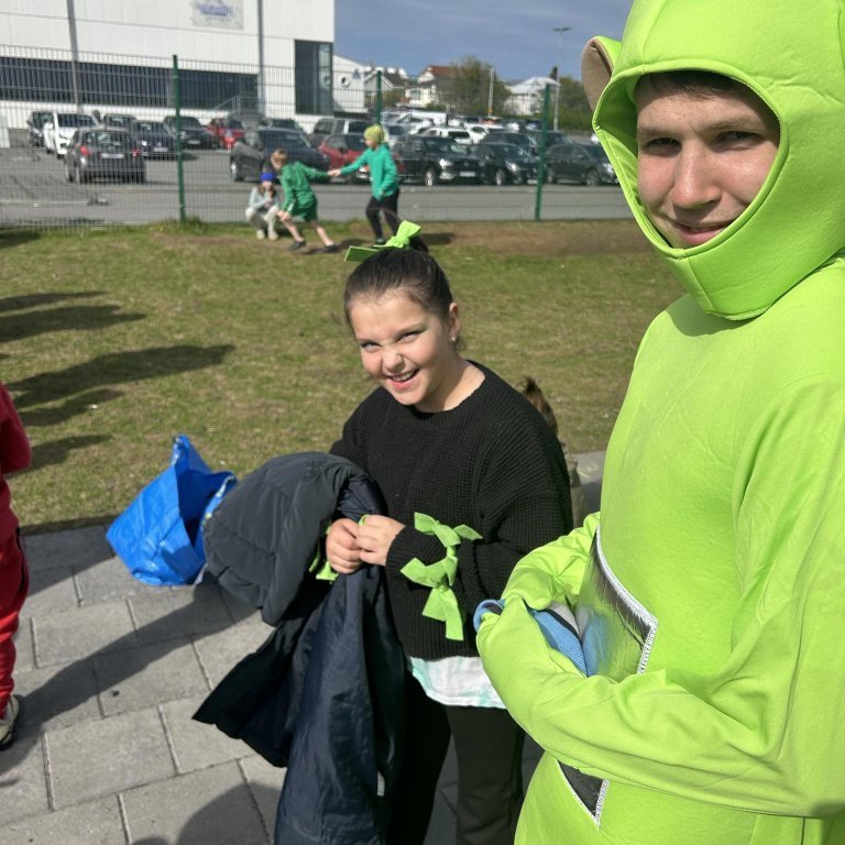 441492987_7077845025648590_1674413573853882663_n