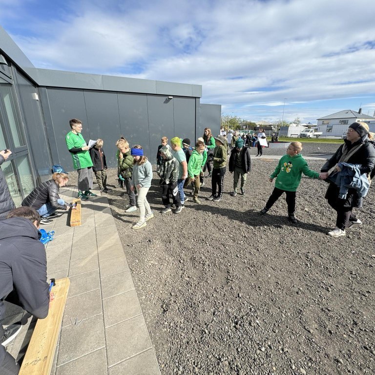 442507539_470160375515569_7415658619475498661_n-1