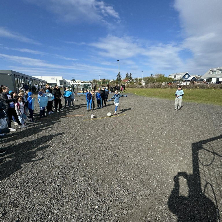 442649512_974409380642646_2073931861852820051_n