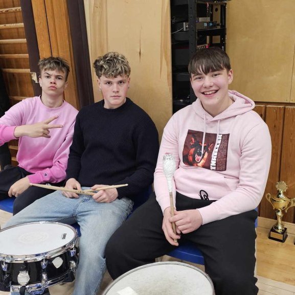 494829609_724971133381383_4189649892058566617_n