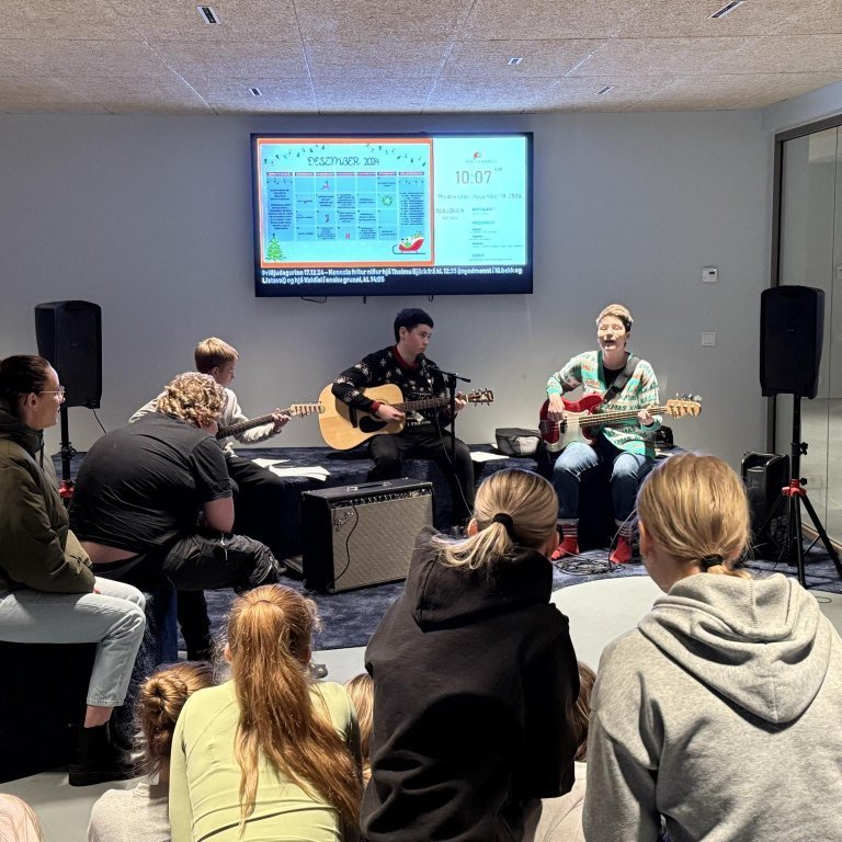 467651960_1387946972176294_4332980607767282236_n