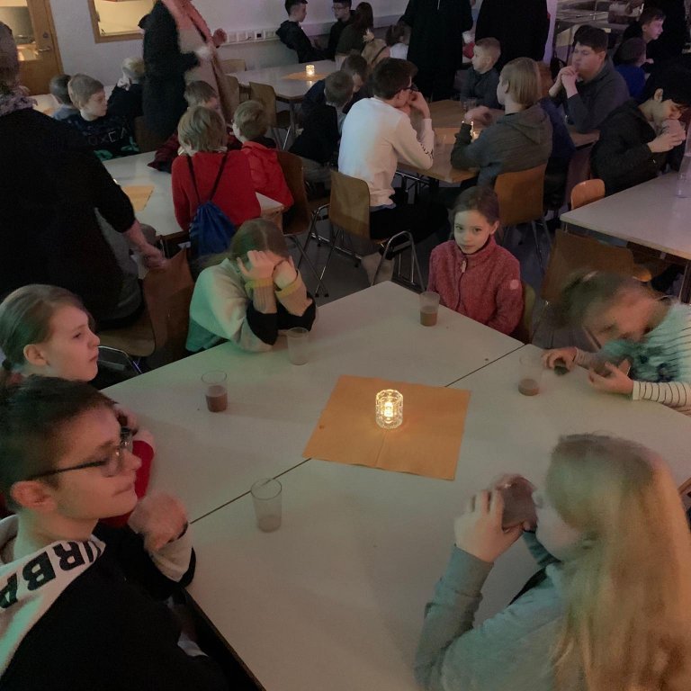 79091832_436416193967177_2567935030445735936_n