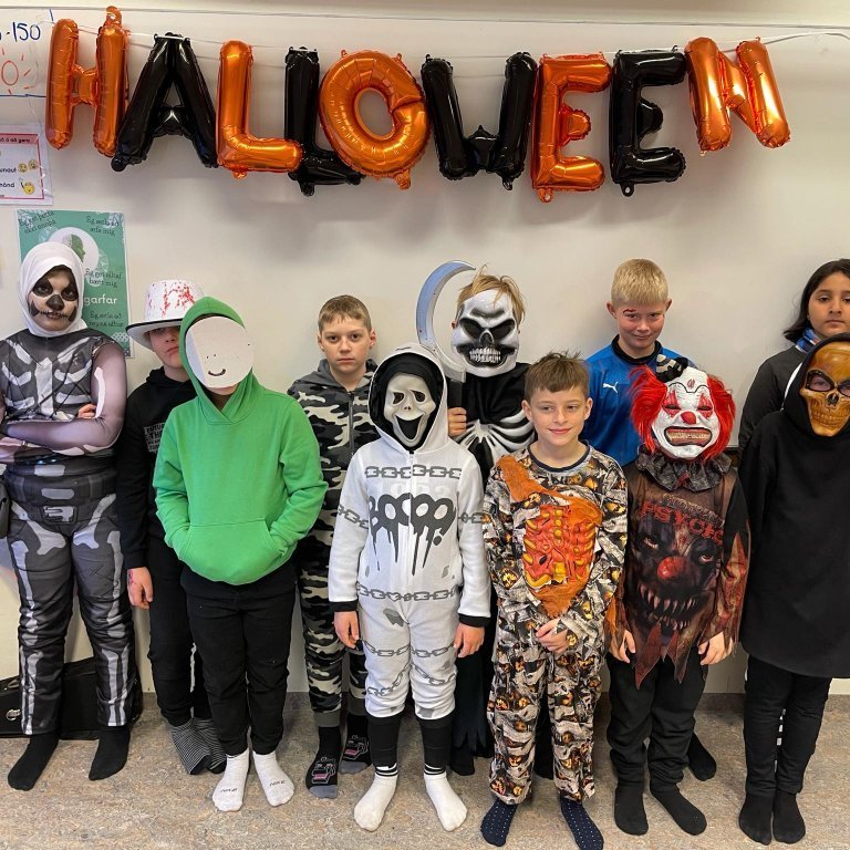 242935767_1252528461931296_657569813099429127_n