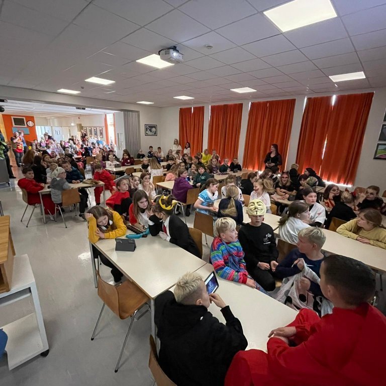 247672095_255056346586955_6460277590442696464_n