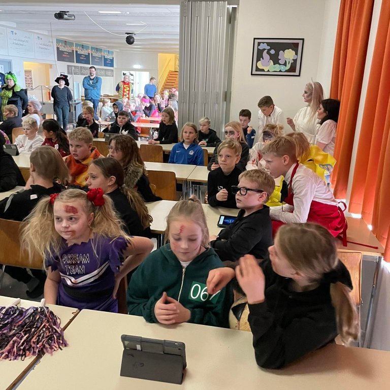 248279711_2372979156172402_6537271543367508889_n