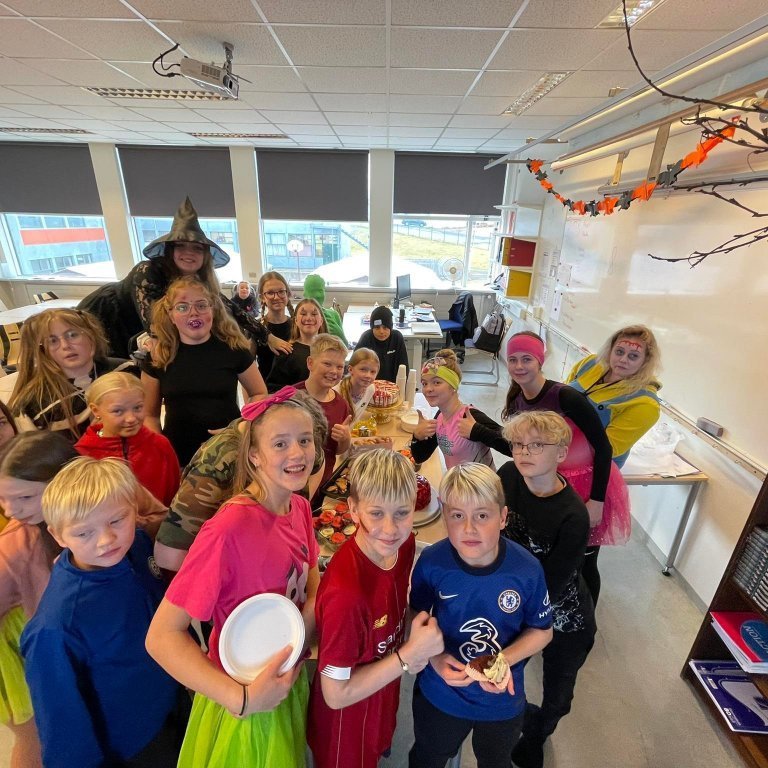 248893118_937069726896439_3853197193084716567_n