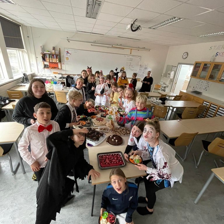 249249519_598448644607795_7513722675955987873_n