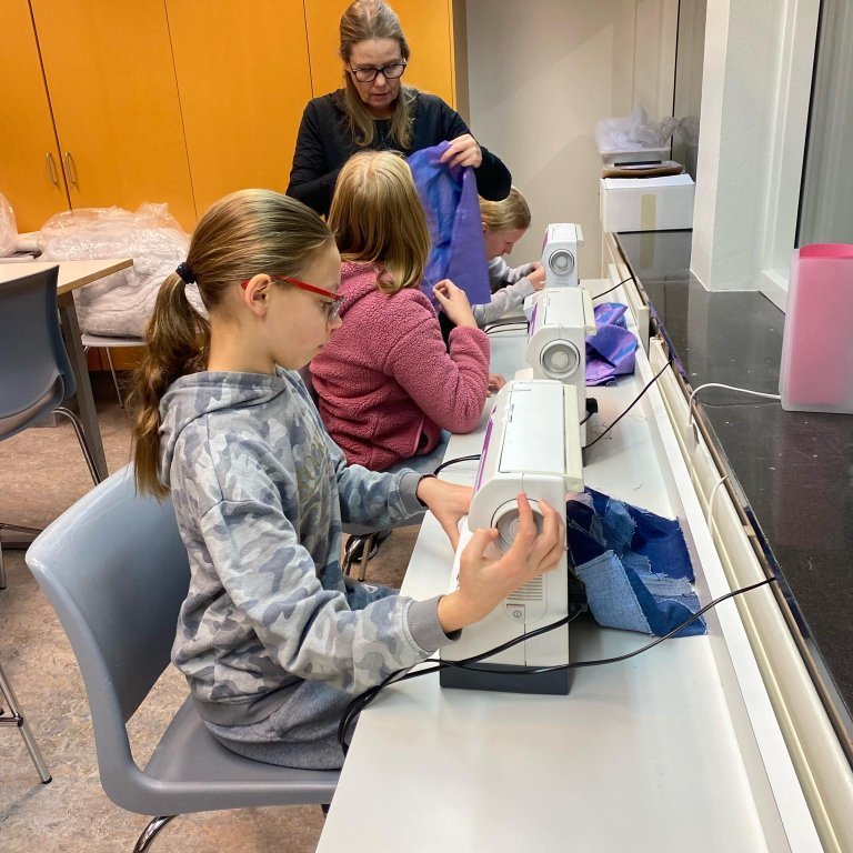 314396528_1332008524210751_6198381127372052755_n