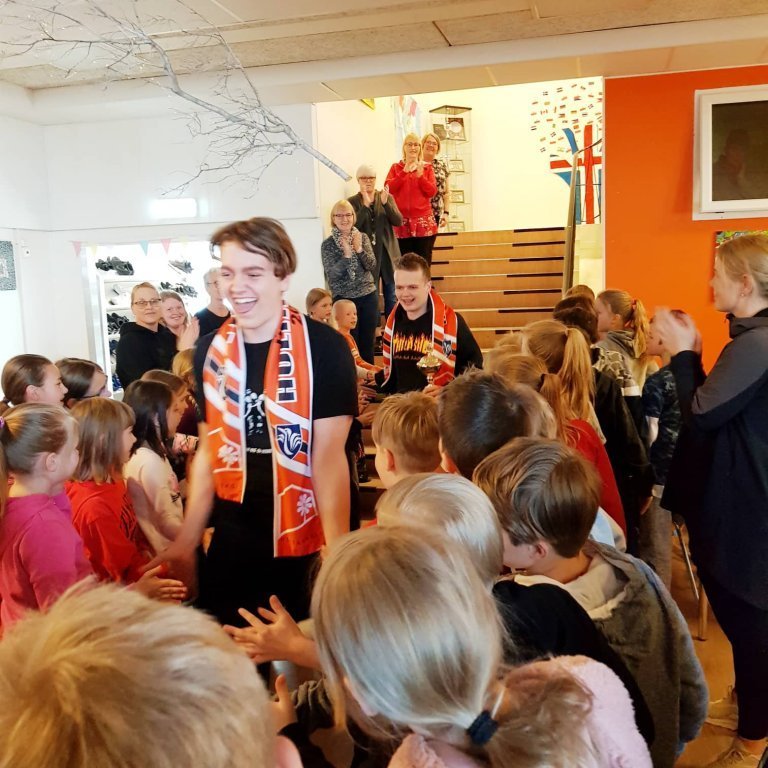 60320147_920182534991088_2209946328048336896_n