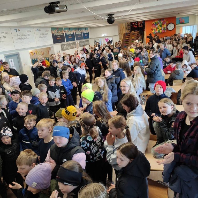 283422404_707618820471209_5921072625634401790_n