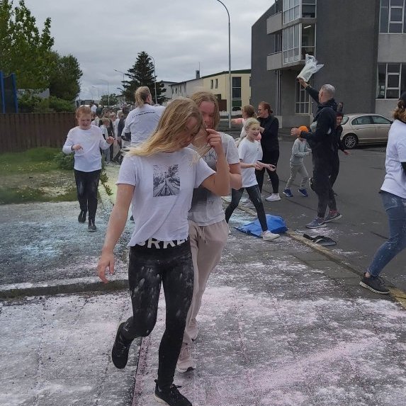 285684686_1390331984775221_8302008071019803856_n