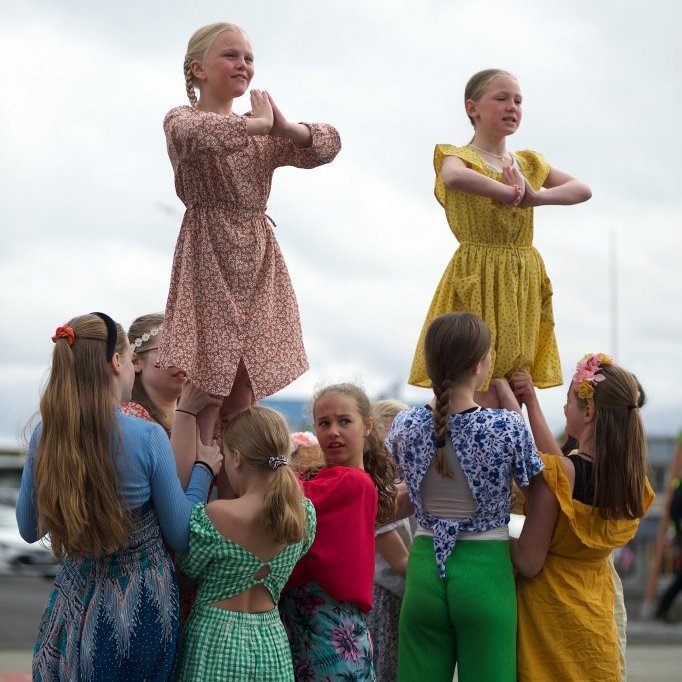 vorthatid-2022-sel-13-of-100