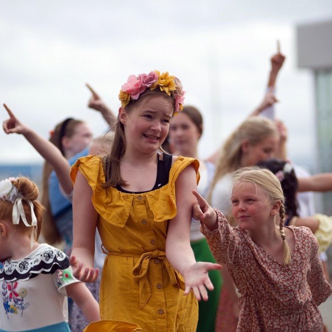 vorthatid-2022-sel-7-of-100