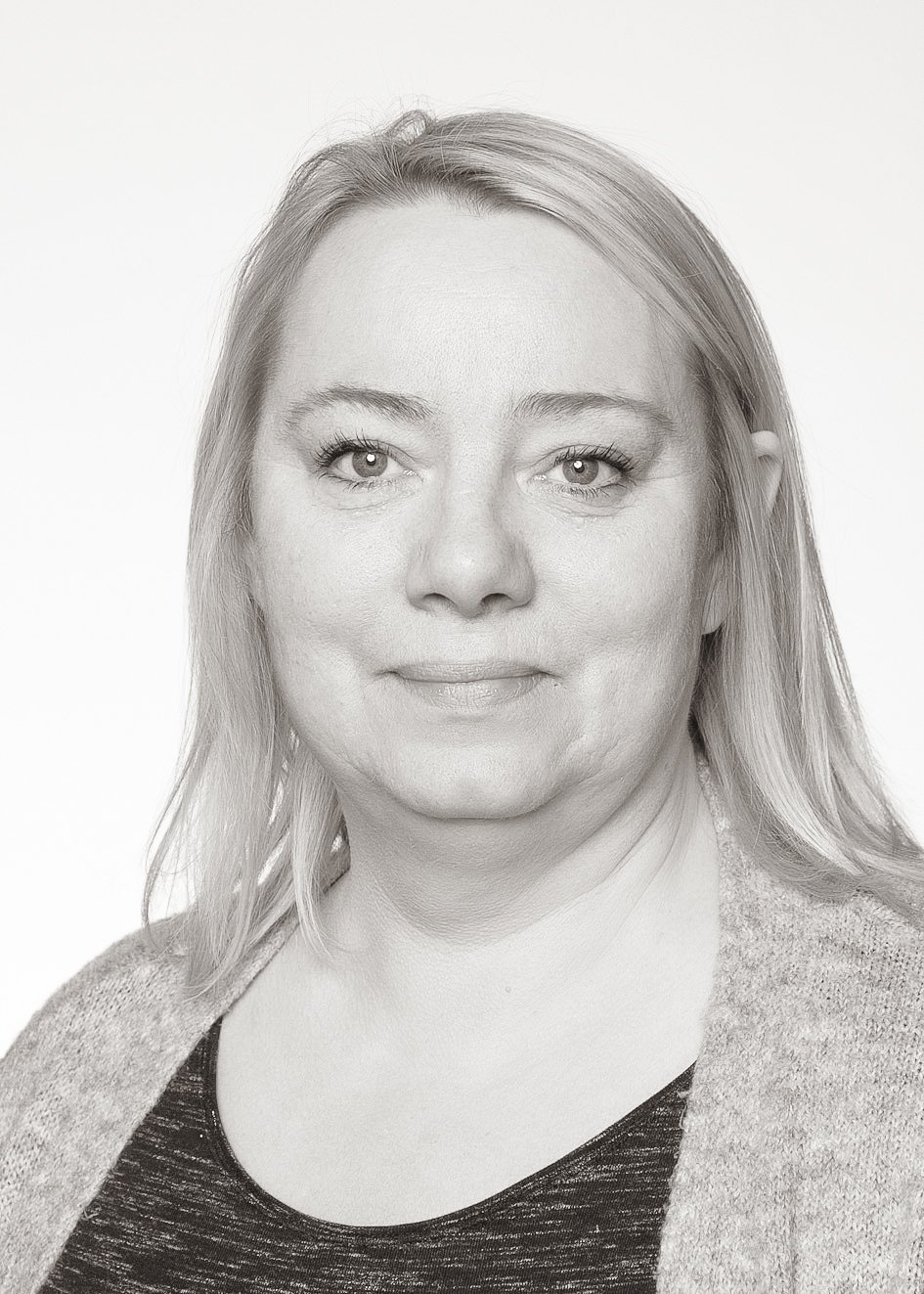 Andlát – Ella H. Fuglö Hlöðversdóttir