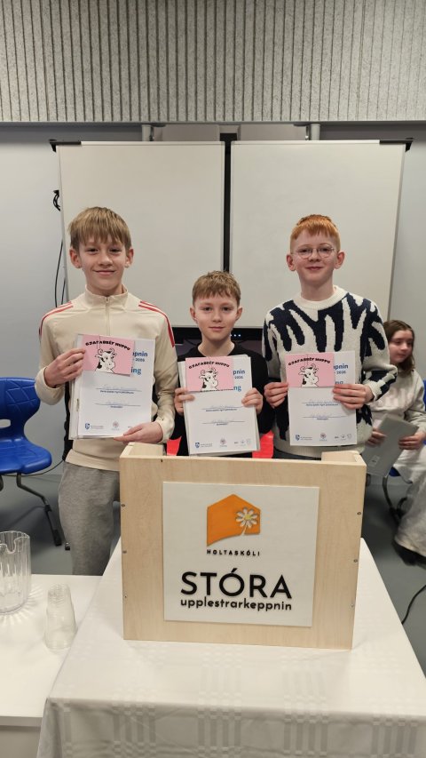 Skólakeppni Stóru upplestrarkeppninnar
